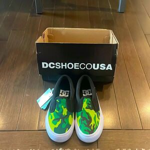 NWT DC Toddler shoes size 12 with green camo print slip on Sneaker